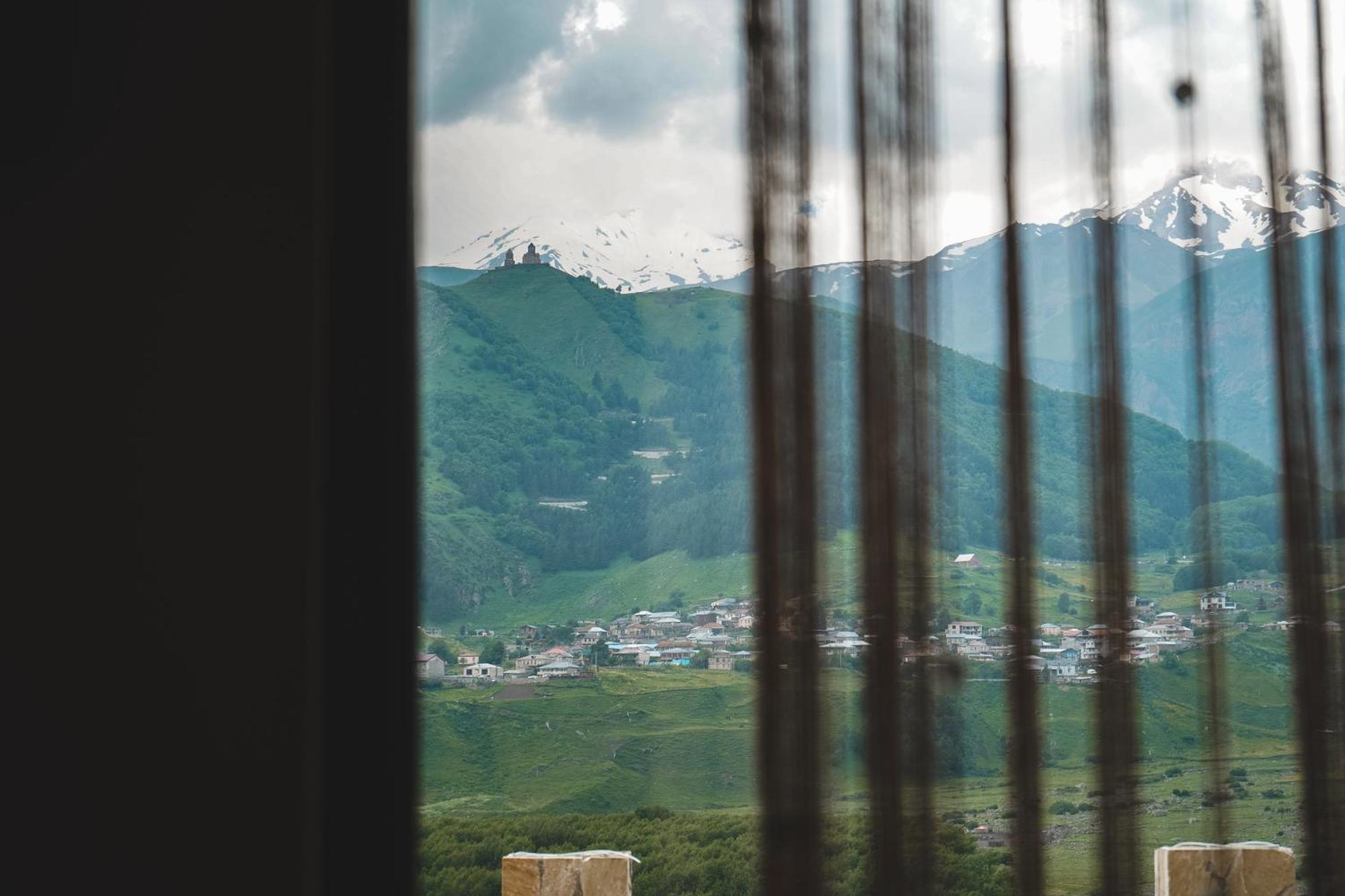 Hotel Toliketi Казбеги Екстериор снимка