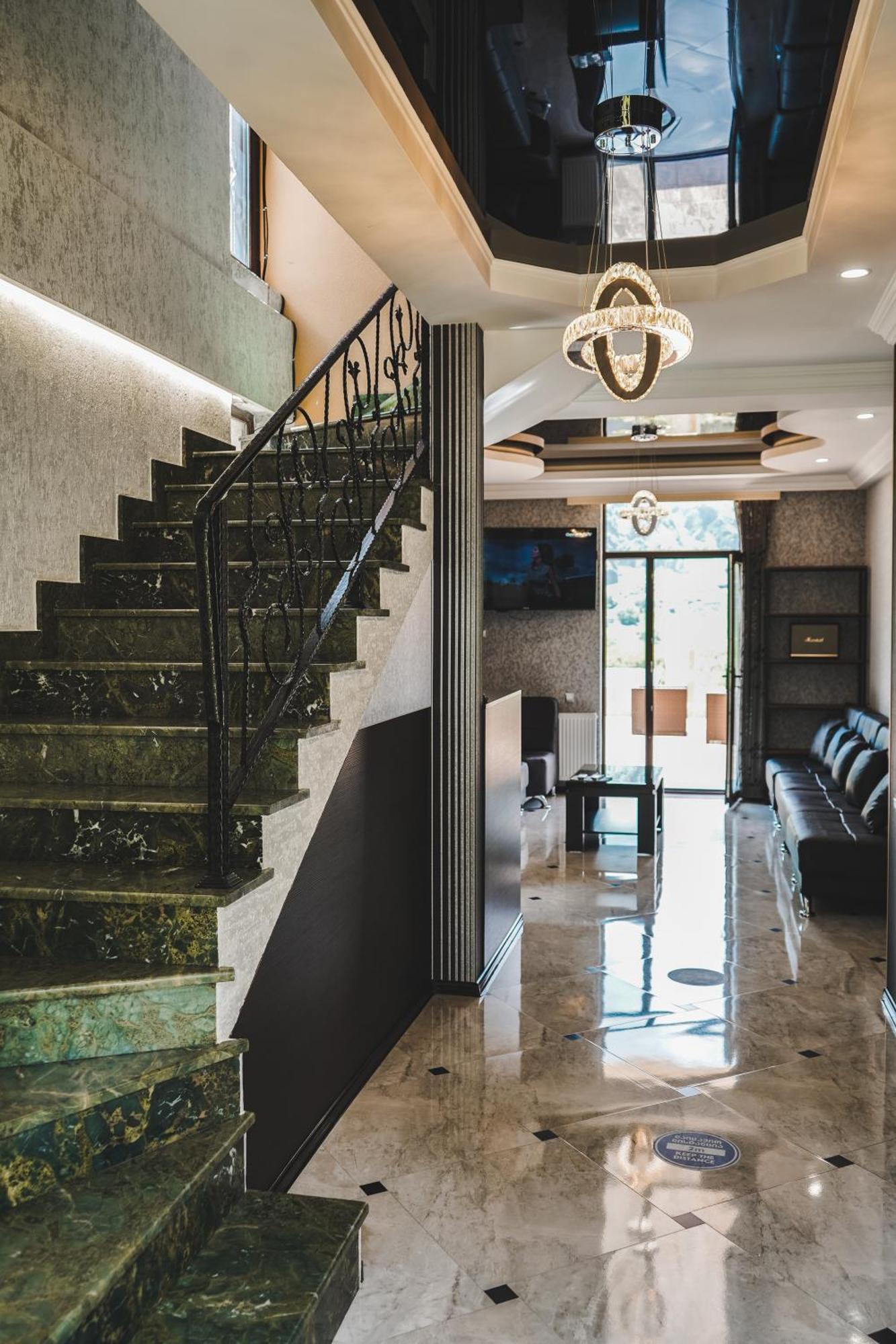 Hotel Toliketi Казбеги Екстериор снимка