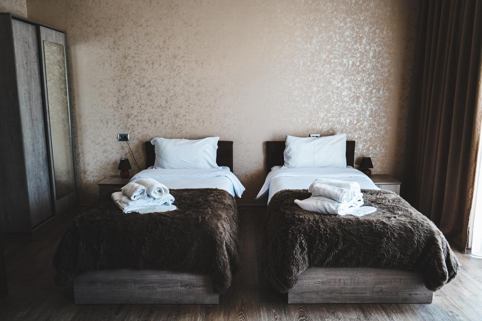 Hotel Toliketi Казбеги Екстериор снимка