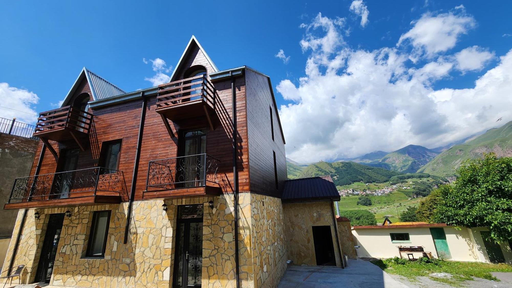 Hotel Toliketi Казбеги Екстериор снимка